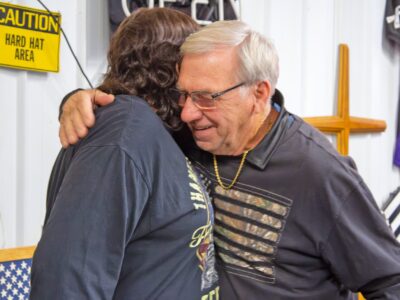 ‘Thank the vets every day’