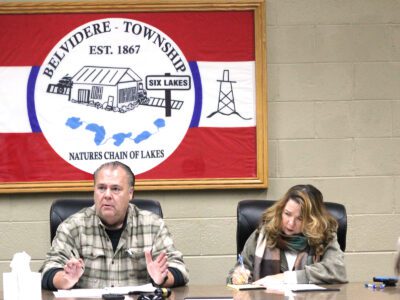 Belvidere Twp. Board holds brief special meeting