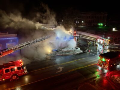 5 fire departments respond to blaze at Evans Repair and Tire in Stanton